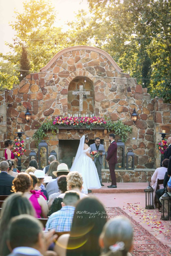 Houston wedding photographer capturing a couple's celebration